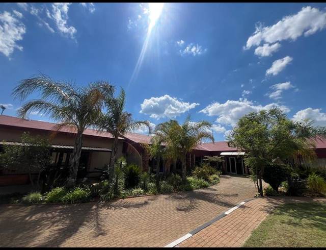 BUSINESS FOR SALE IN GREENHILLS